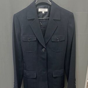 Kasper Women's Dark Blazer with Buttoned Pockets